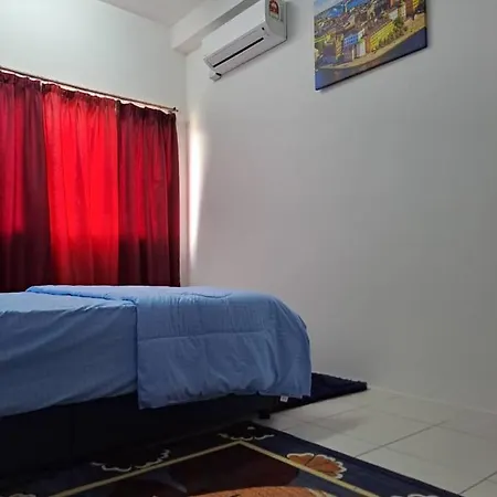 Impiana Homestay Near Putrajaya, Cyberjaya, Musliem Only,Wifi,Netflix Kampung Dengkil Luaran gambar