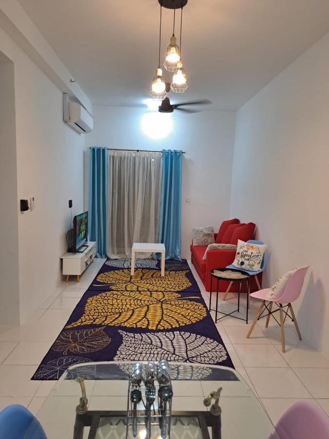 Impiana Near Putrajaya, Cyberjaya, Musliem Only,wifi,netflix Apartment Kampung Dengkil