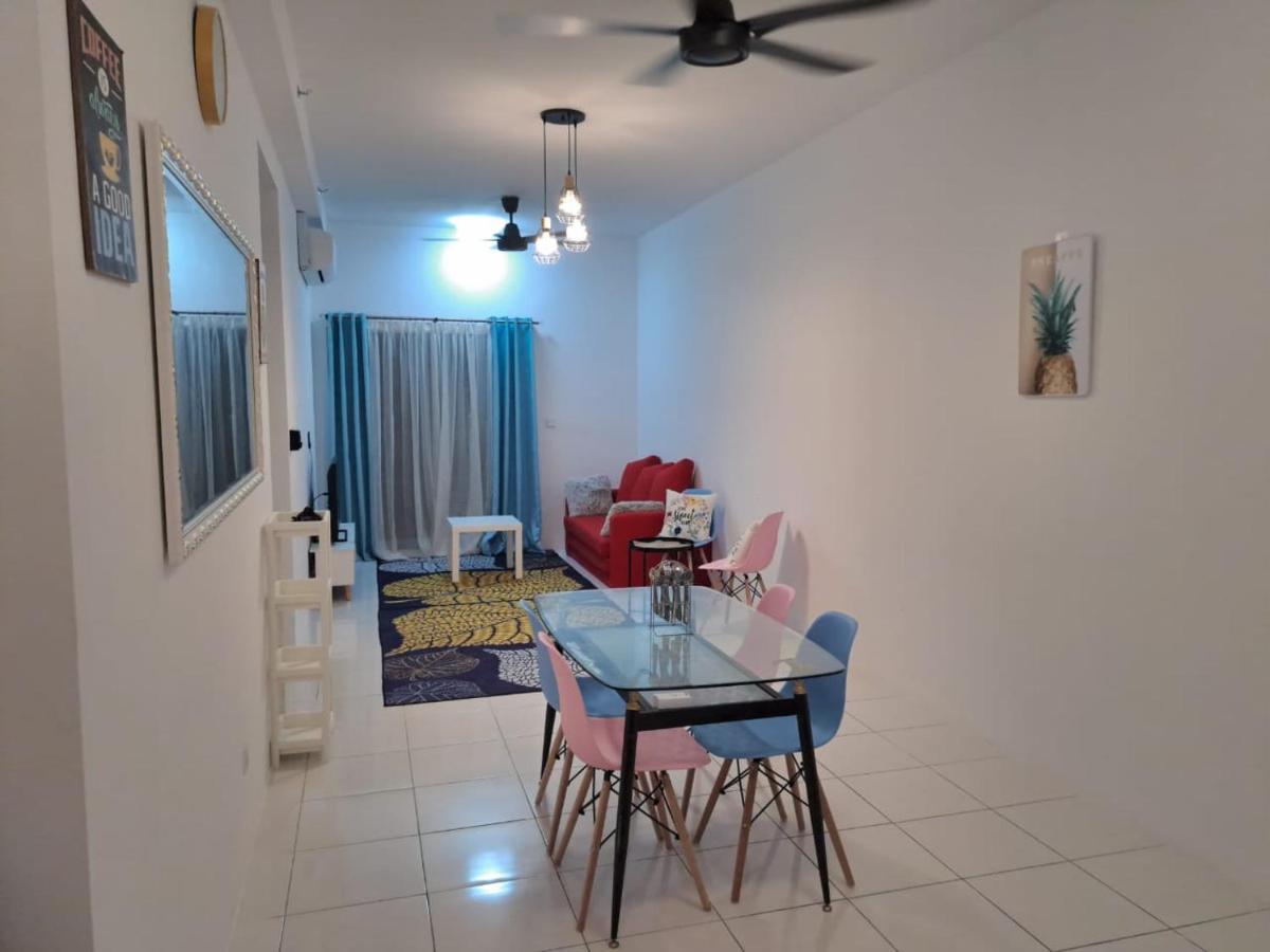 Impiana Near Putrajaya, Cyberjaya, Musliem Only,wifi,netflix *